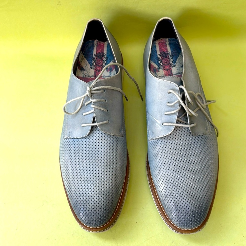 Grayish blue English Laundry leather shoes